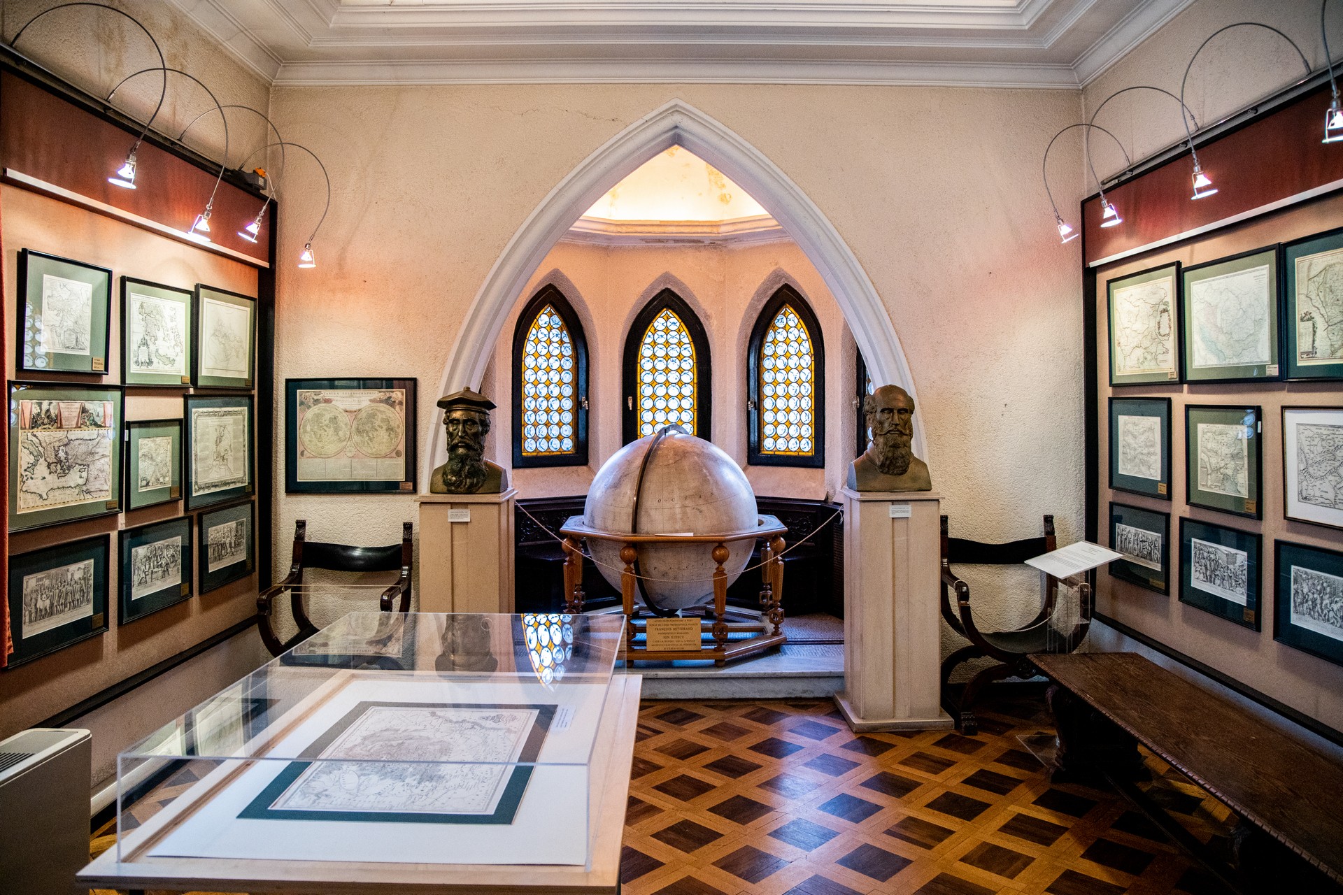 National Museum of Old Maps & Books