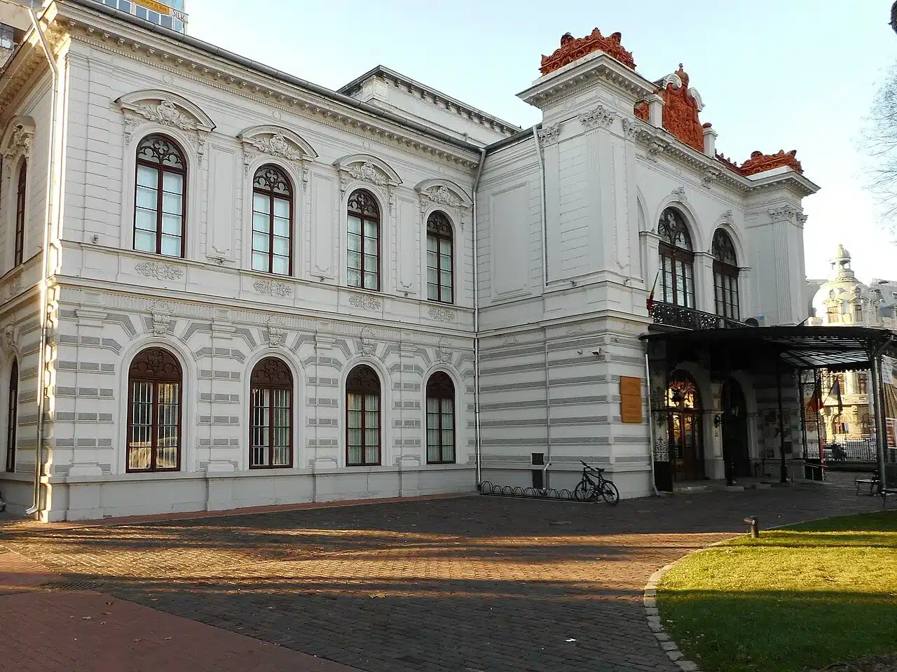 Sutu Palace